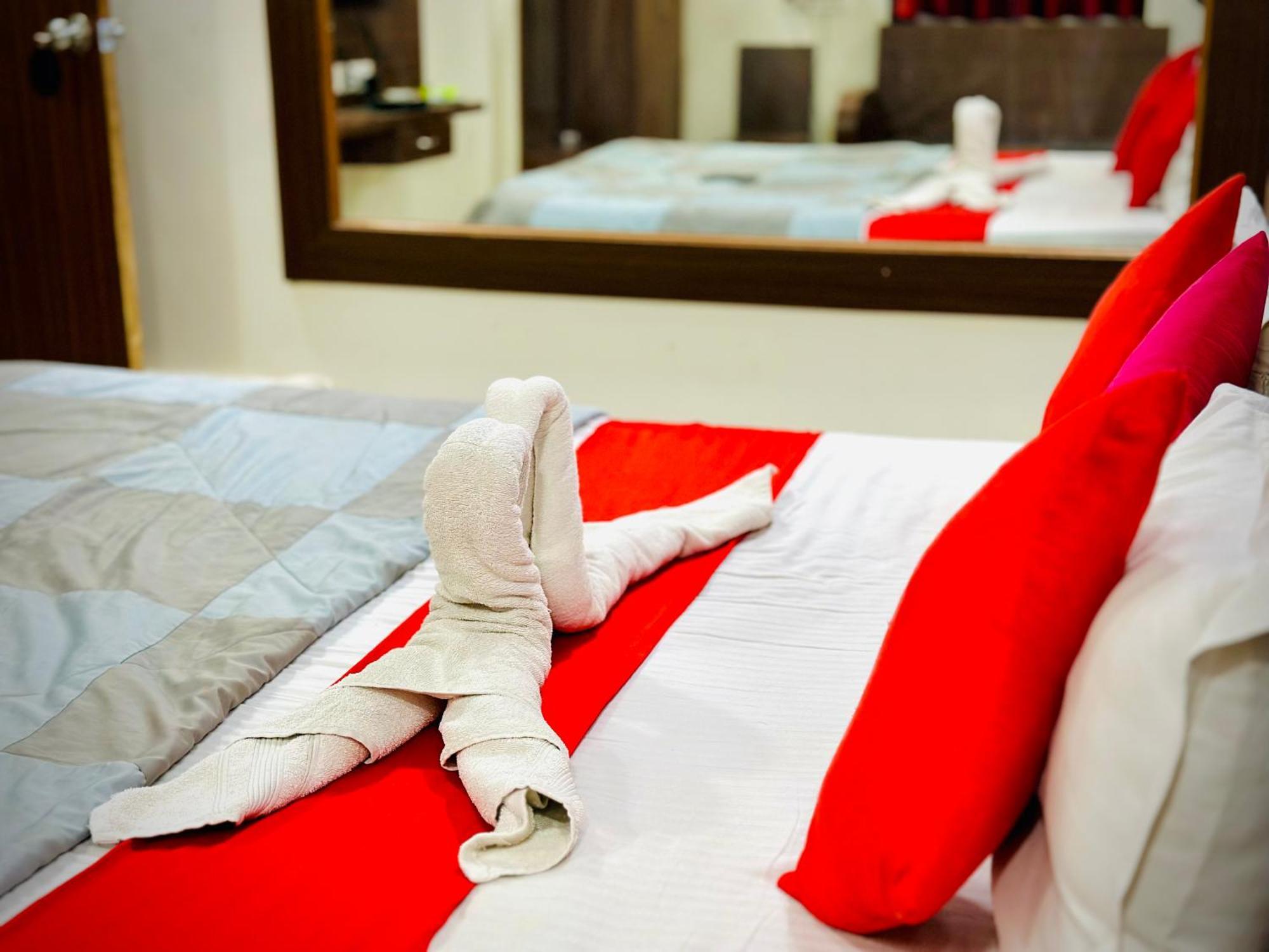 Hotel Sawai Executive Jadhavwadi Exterior photo